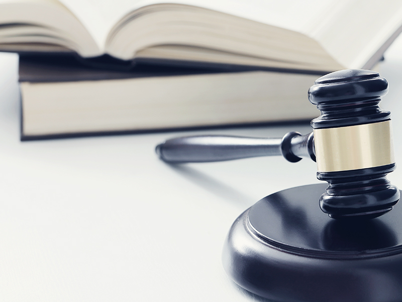 Base de données de Avocats et Cabinets d'Avocats en France